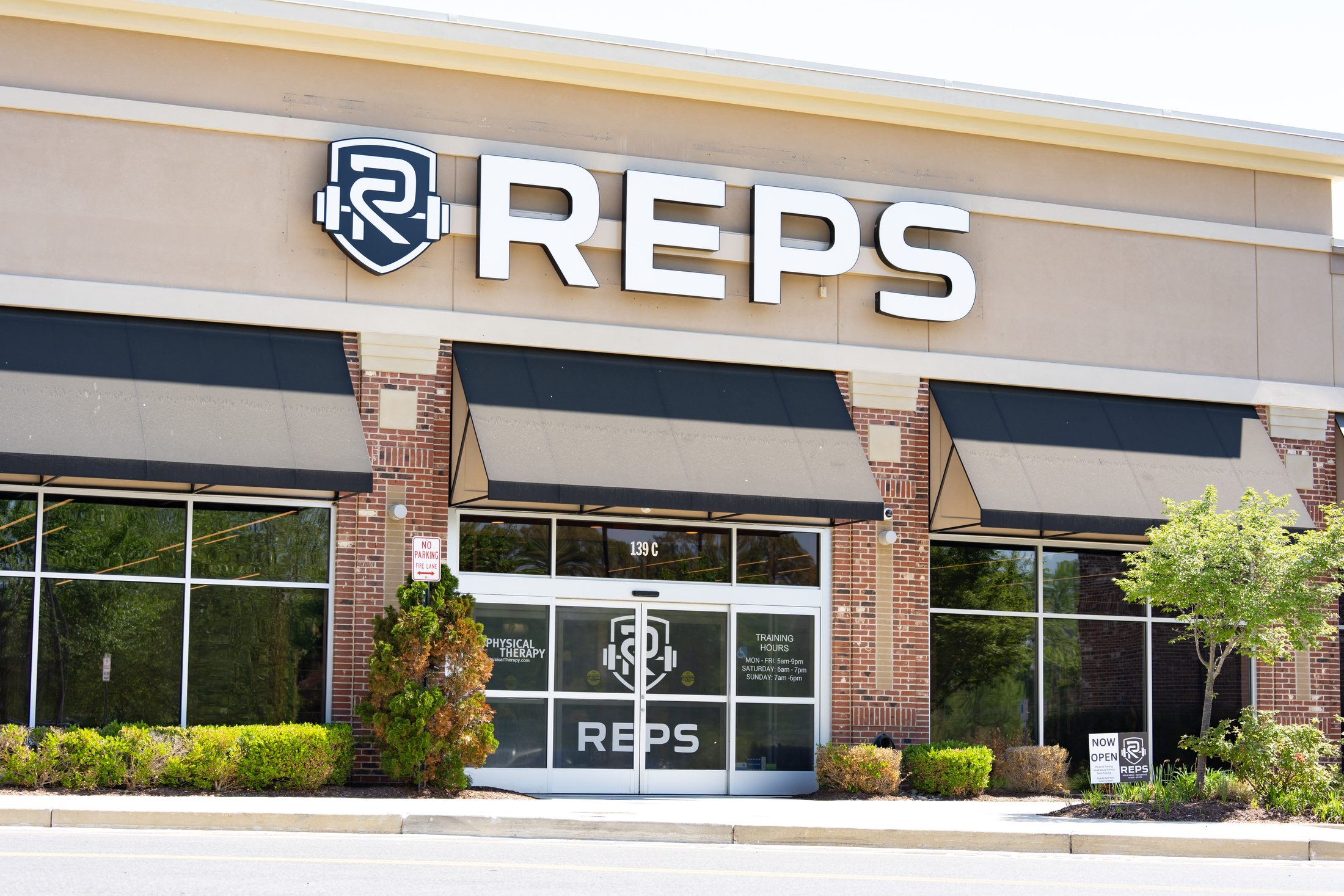 REPS Performance exterior